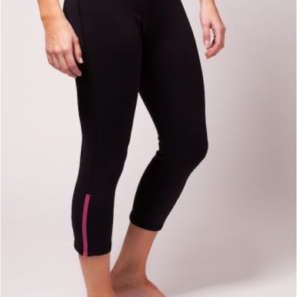 Lululemon Athletica Black Leggings with Pink Accent